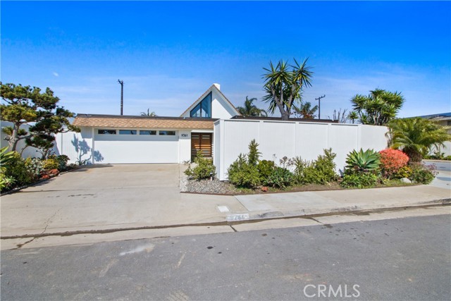 Image 2 for 9361 Candlewood Dr, Huntington Beach, CA 92646