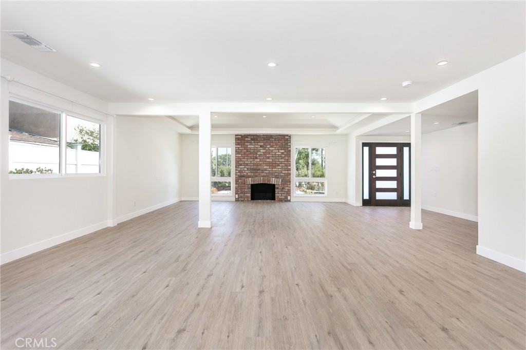 MLS #SR25236833 image #7