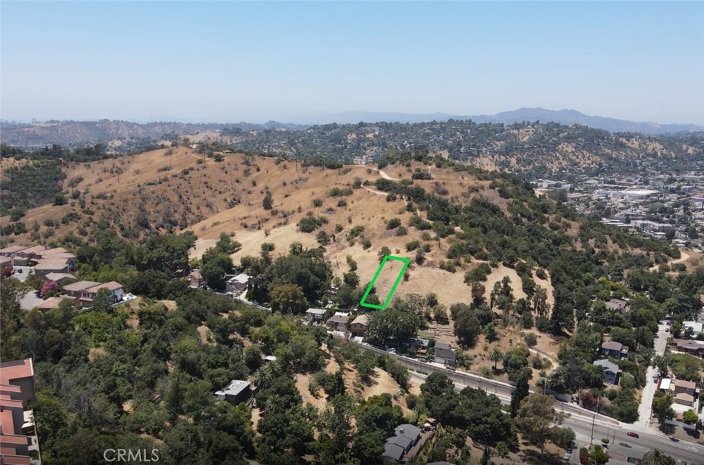 0 TBD, Los Angeles, CA 90042