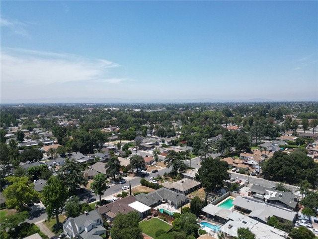 319 E Deodar Street, Ontario CA: https://media.crmls.org/medias/d4f9cbe1-7397-4a88-85b0-a3680fc5bfb6.jpg