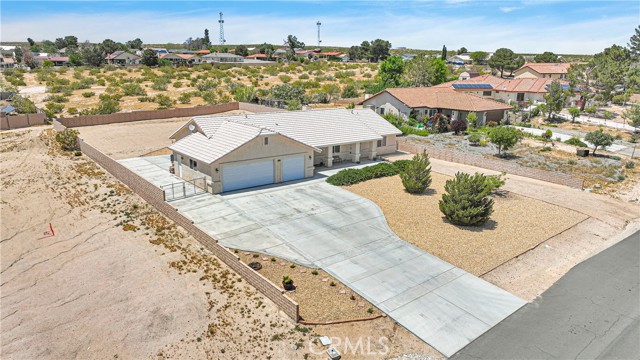 Detail Gallery Image 2 of 52 For 26778 Leather Ln, Helendale,  CA 92342 - 4 Beds | 2 Baths