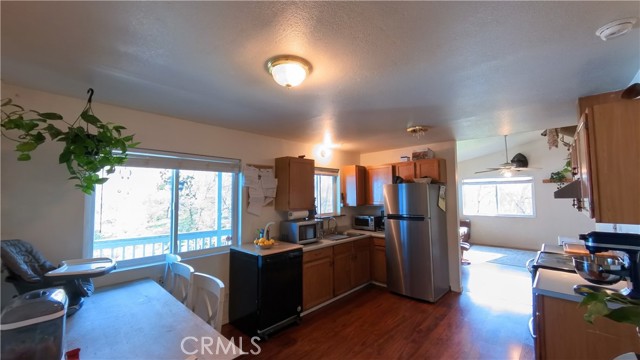 Detail Gallery Image 27 of 38 For 16463 33rd Ave, Clearlake,  CA 95422 - 3 Beds | 2 Baths