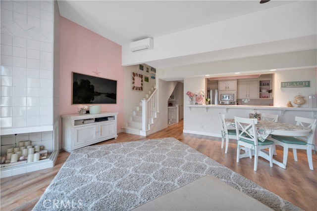 653 Manhattan Beach Blvd., Manhattan Beach, California 90266, 2 Bedrooms Bedrooms, 0 ,2 BathroomsBathrooms,Residential,For Sale,Manhattan Beach Blvd.,0,SB26112848