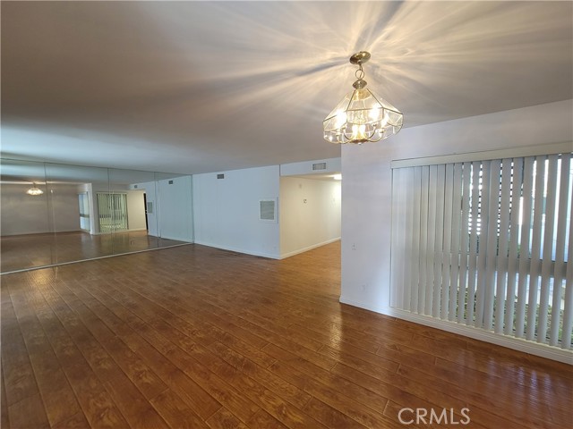 Detail Gallery Image 15 of 40 For 5301 Balboa Bld #E11,  Encino,  CA 91316 - 2 Beds | 2 Baths