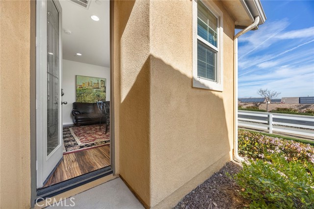 Detail Gallery Image 32 of 52 For 26261 Santiago Canyon, Corona,  CA 92883 - 5 Beds | 4/1 Baths