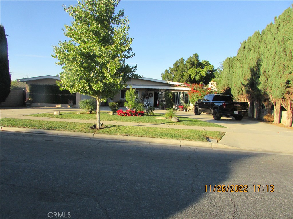 1047 Alta Loma, Corona, CA 92882