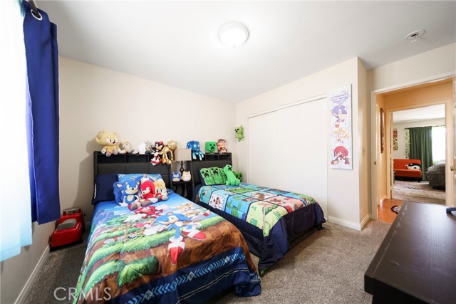 1281 Leslie Drive, Hemet CA: https://media.crmls.org/medias/d4fd7158-6960-4bb9-8ba7-851680f548e2.jpg