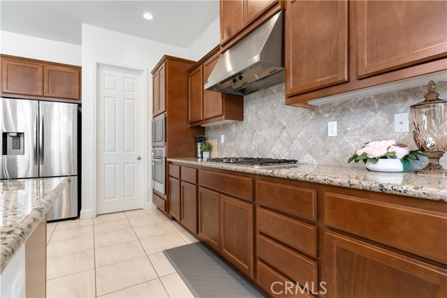 Detail Gallery Image 16 of 43 For 9119 Claro De Luna Dr, Bakersfield,  CA 93314 - 4 Beds | 2/1 Baths