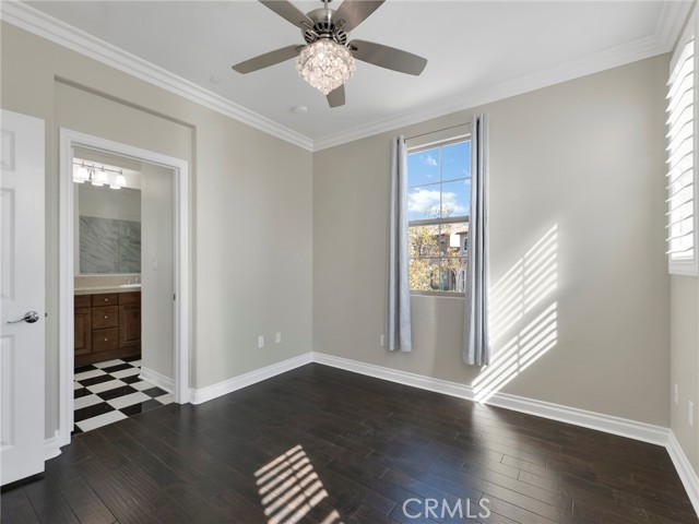 Detail Gallery Image 17 of 39 For 11231 Paseo Sonesta, Porter Ranch,  CA 91326 - 2 Beds | 2 Baths