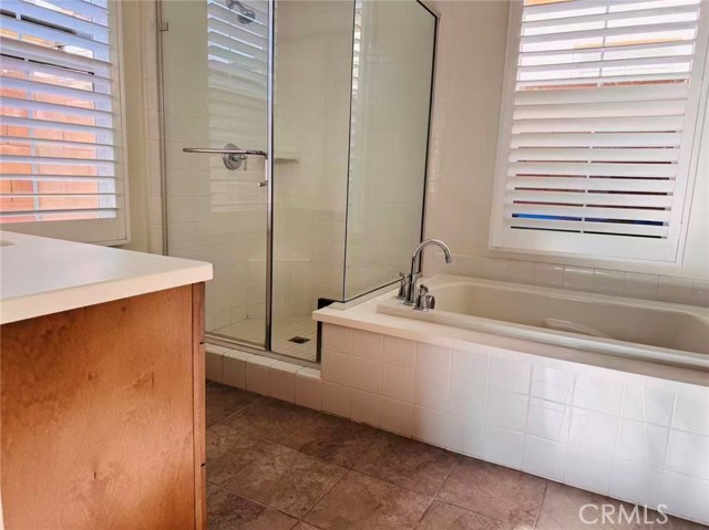 Detail Gallery Image 9 of 19 For 59 Belfast, Irvine,  CA 92620 - 4 Beds | 3/1 Baths