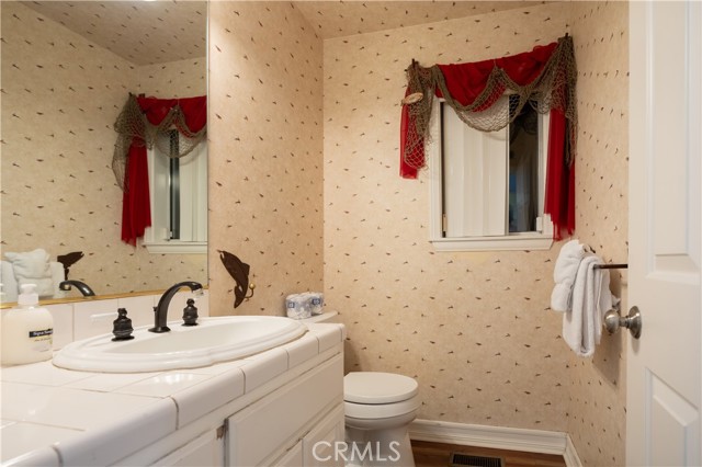 42143 Winter Park Drive, Big Bear Lake, CA 92315