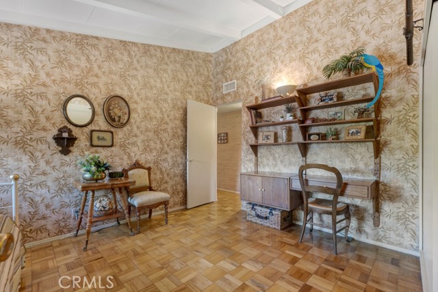 Detail Gallery Image 24 of 44 For 6500 Jumilla, Woodland Hills,  CA 91367 - 3 Beds | 2 Baths