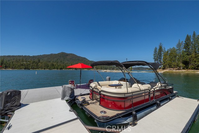 Detail Gallery Image 34 of 69 For 38800 Fawn Point Ln, Bass Lake,  CA 93604 - 5 Beds | 3/1 Baths