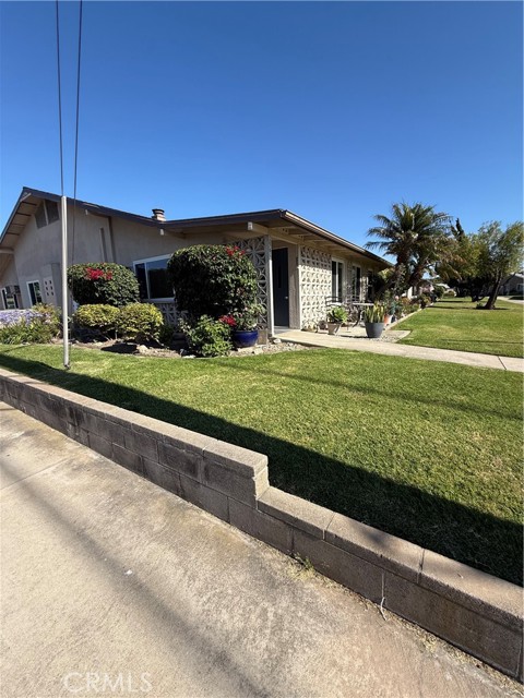 1540 Northwood Rd. 11-270L, Seal Beach CA: https://media.crmls.org/medias/d502c2de-ba25-44ec-b96e-6947992baad9.jpg