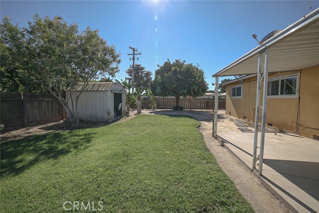 543 E Hopkins Avenue, Fresno CA: https://media.crmls.org/medias/d5041de2-9126-4d9d-aa60-60e36bc75144.jpg