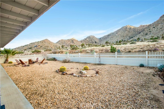 Detail Gallery Image 30 of 75 For 7955 Wesley Rd, Joshua Tree,  CA 92252 - 3 Beds | 2 Baths