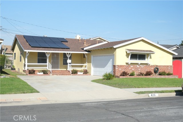 419 W Martinshire, Carson CA: https://media.crmls.org/medias/d504f06a-932d-4a2c-92eb-59e497eaf659.jpg