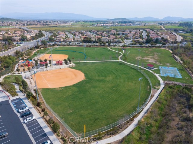 Detail Gallery Image 37 of 40 For 30517 Copper Rose, Murrieta,  CA 92563 - 4 Beds | 3/1 Baths
