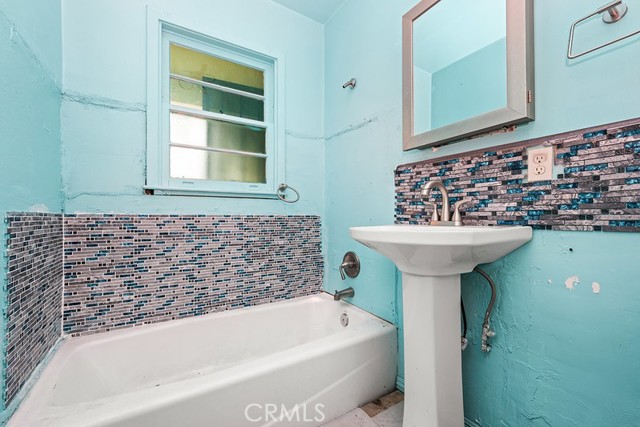 13308 Traub Avenue, Los Angeles CA: https://media.crmls.org/medias/d505d5bf-818d-4744-9e62-bd5f66947c5a.jpg