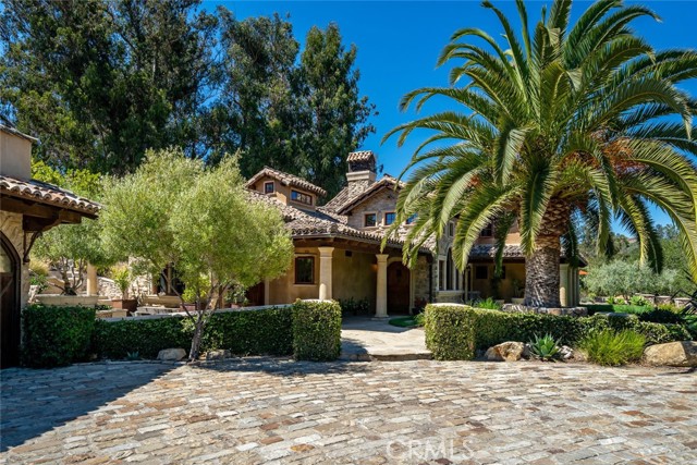 1155 Carpenter Canyon Road, Arroyo Grande CA: https://media.crmls.org/medias/d505d5c8-7c69-43fe-a079-e9e66674d677.jpg