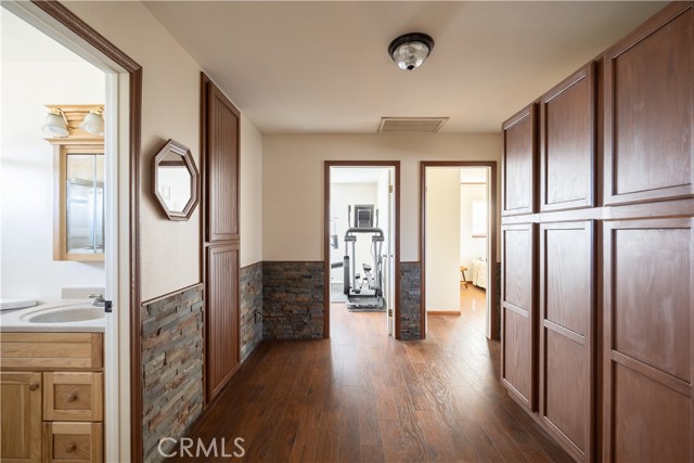 Detail Gallery Image 22 of 40 For 47185 Angelus Ct, Big Bear City,  CA 92314 - 4 Beds | 3/1 Baths