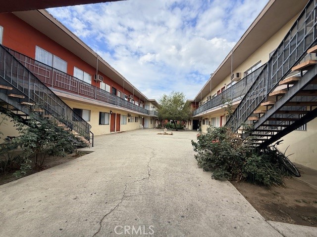 Detail Gallery Image 20 of 24 For 1435 1443 Laurel, Pomona,  CA 91768 - 2 Beds | 1 Baths