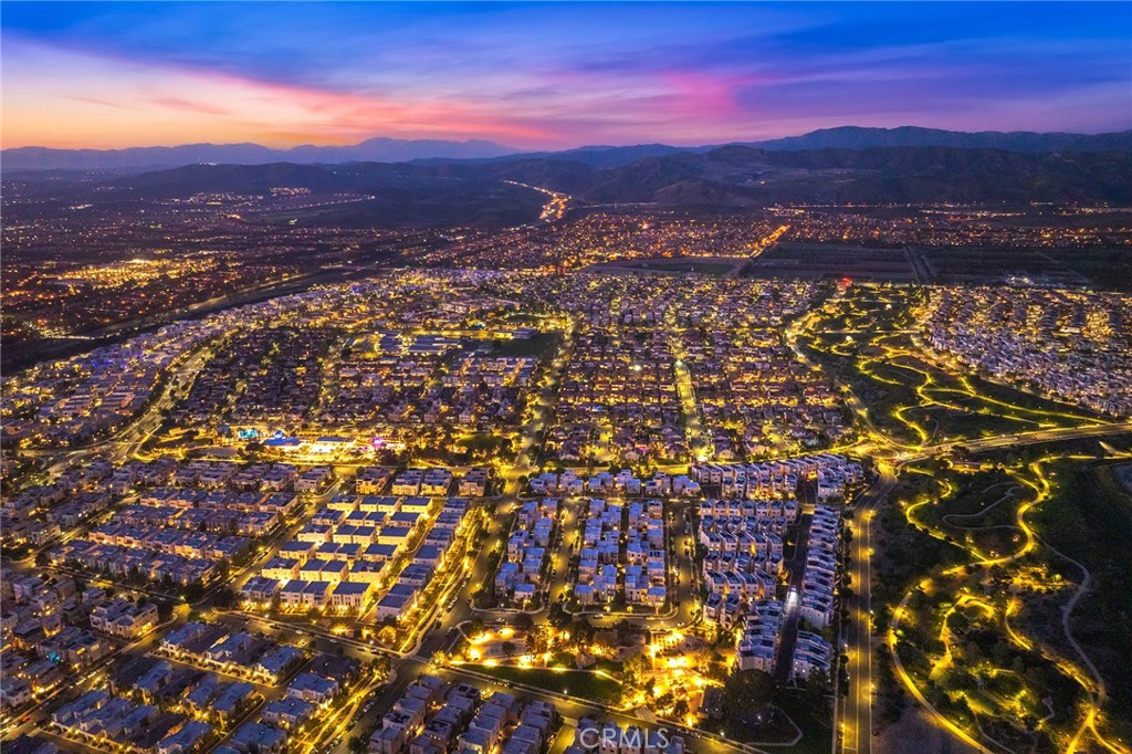 https://media.crmls.org/medias/d506875a-288e-4508-a565-830ca7614d5d.jpg?preset=X-Large