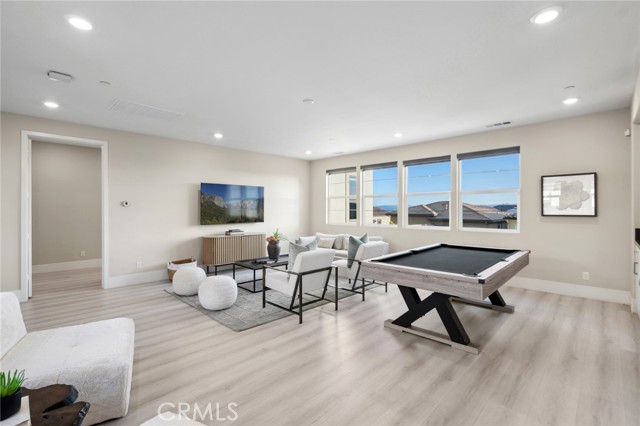 56 Claudius Court, Irvine CA: https://media.crmls.org/medias/d506b54e-4e0b-4ba1-bfd8-f76a4dca215a.jpg
