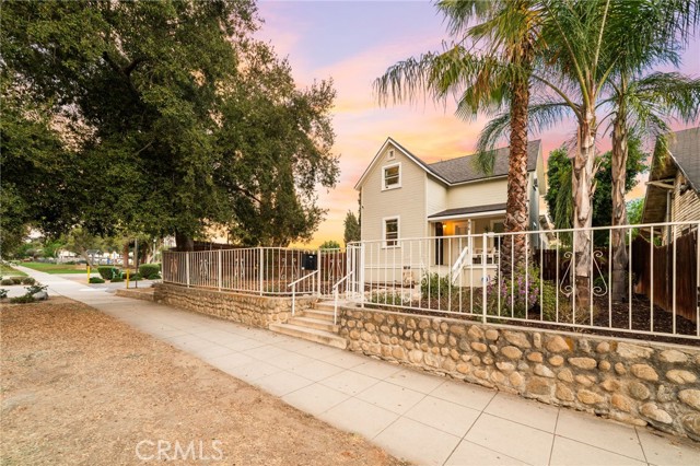 Detail Gallery Image 67 of 75 For 818 E Colton Ave, Redlands,  CA 92374 - 4 Beds | 2 Baths