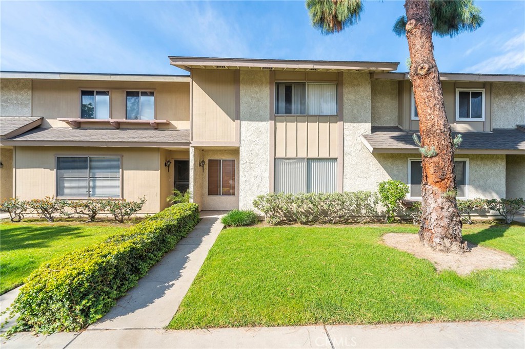 5950 E Imperial Highway 55, South Gate, CA 90280