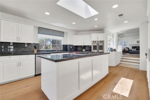 1021 Avenue D, Redondo Beach, California 90277, 4 Bedrooms Bedrooms, 0 ,2 BathroomsBathrooms,Residential,For Sale,Avenue D,0,SB26127548