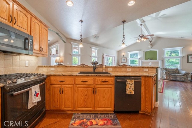 Detail Gallery Image 22 of 65 For 19347 Jacqueline St, Anderson,  CA 96007 - 4 Beds | 3 Baths