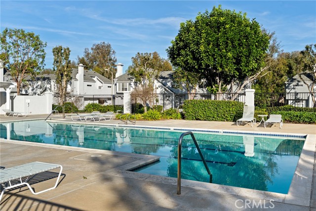 Detail Gallery Image 22 of 36 For 28305 Paseo El Siena #10,  Laguna Niguel,  CA 92677 - 2 Beds | 1/3 Baths