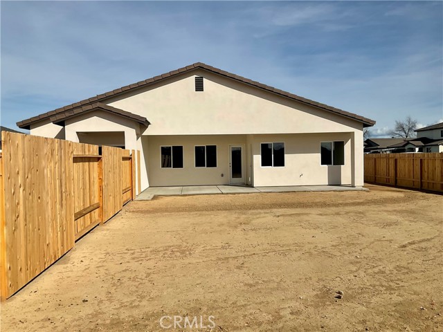 Detail Gallery Image 23 of 34 For 5103 Cohiba Ct, Bakersfield,  CA 93307 - 6 Beds | 3 Baths