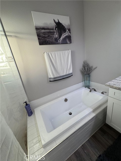 11843 Ivy, Hesperia CA: https://media.crmls.org/medias/d50d59b6-2599-4be3-891b-e5d850bcdcec.jpg