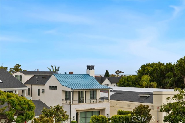 Detail Gallery Image 31 of 42 For 417 B Poinsettia Ave, Corona Del Mar,  CA 92625 - 2 Beds | 2/1 Baths