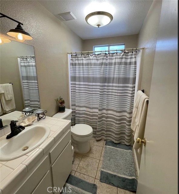 Detail Gallery Image 12 of 27 For 29383 Avenue 22, Madera,  CA 93638 - 3 Beds | 2 Baths