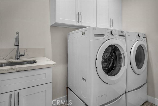 5110 Greenbush Avenue, Sherman Oaks CA: https://media.crmls.org/medias/d510eb25-7389-4641-8ff5-f30fd45bbd89.jpg