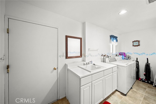 30960 Sunset Avenue, Nuevo CA: https://media.crmls.org/medias/d510f548-4507-44ad-8b3d-45c8638050df.jpg