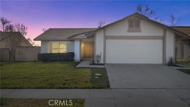 Detail Gallery Image 1 of 35 For 11867 Mount Wilson Ct, Rancho Cucamonga,  CA 91737 - 4 Beds | 2 Baths