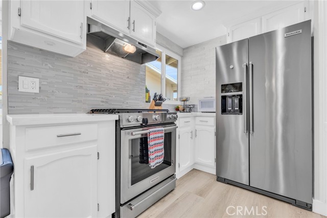 1801 W Chandeleur Drive, San Pedro CA: https://media.crmls.org/medias/d5122b87-0333-4ce3-bb5f-b24b4a3bac2a.jpg
