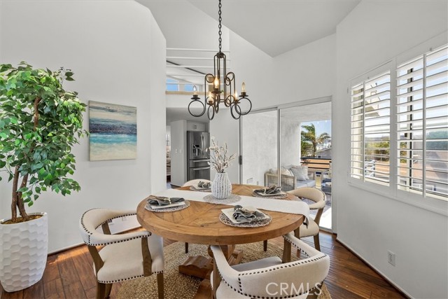 Dining room with deck off