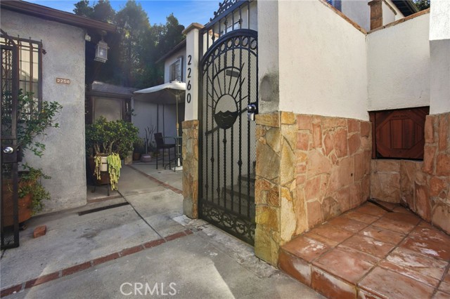 Detail Gallery Image 36 of 39 For 2260 Cazador Dr, Los Angeles,  CA 90065 - 2 Beds | 1 Baths