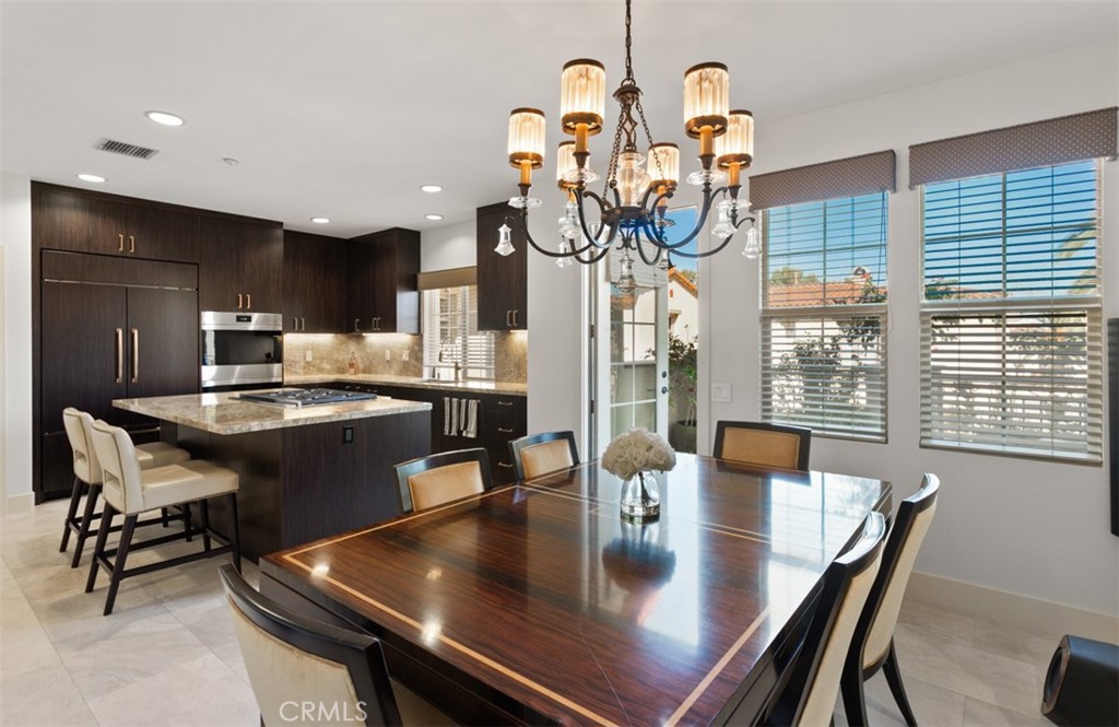 MLS #OC25243202 image #13