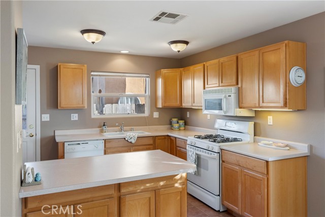 Detail Gallery Image 6 of 40 For 1675 21st #12,  Oceano,  CA 93445 - 3 Beds | 2/1 Baths