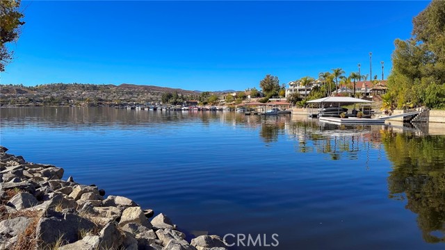 Detail Gallery Image 6 of 41 For 23116 Compass Dr, Canyon Lake,  CA 92587 - 3 Beds | 2 Baths