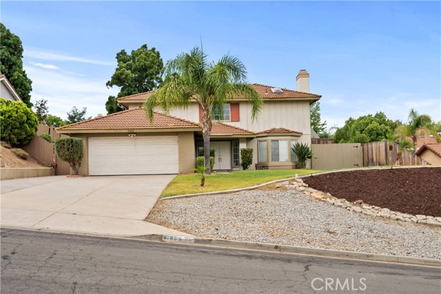 Detail Gallery Image 1 of 29 For 41855 Borealis Dr, Temecula,  CA 92592 - 4 Beds | 2/1 Baths