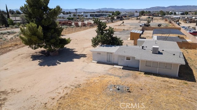 Detail Gallery Image 6 of 40 For 1110 W Avenue L8, Lancaster,  CA 93534 - 3 Beds | 2 Baths