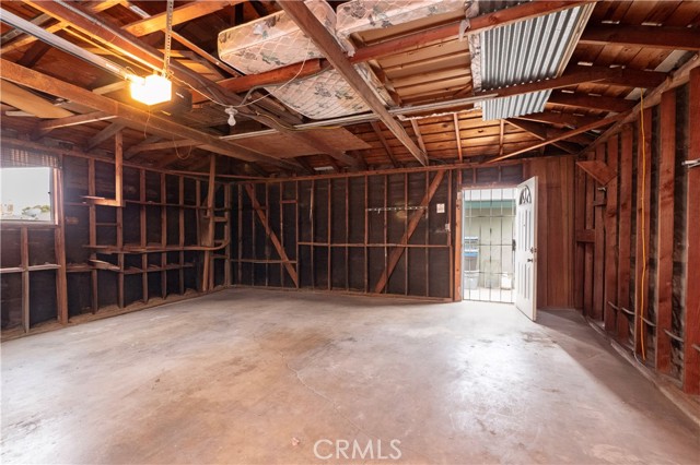 2996 Gladstone Street, Pomona CA: https://media.crmls.org/medias/d516fe51-d789-4de1-8dc2-9eee21018b1d.jpg