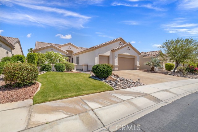 Detail Gallery Image 3 of 52 For 78688 Sunrise Canyon Ave, Palm Desert,  CA 92211 - 2 Beds | 2 Baths